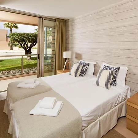 Salgados T3 - Vista Piscina * ギーア